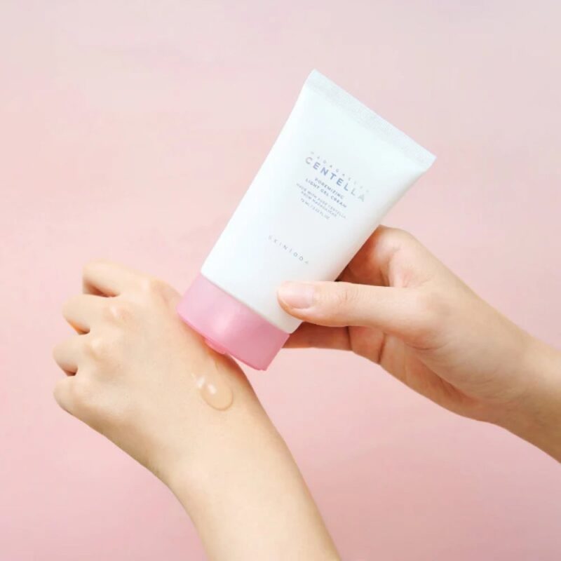 SKIN1004 MADAGASCAR CENTELLA POREMIZING LIGHT GEL CREAM 75ML – Image 2